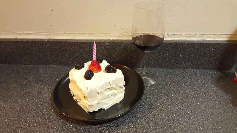 Red wine velvet cake with mascarpone frosting!